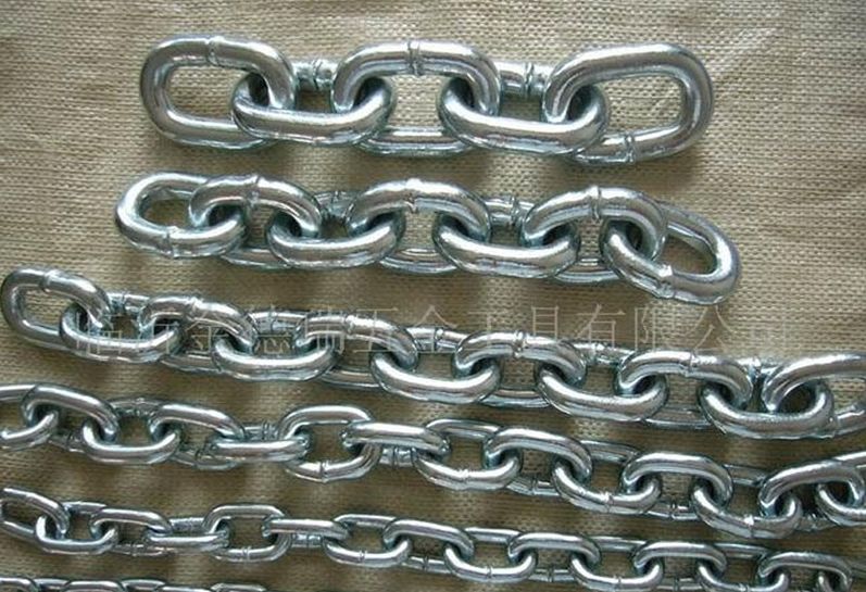 CADENA ESLABÃN CORTO HIERRO GALVANIZADO "CONNOR"